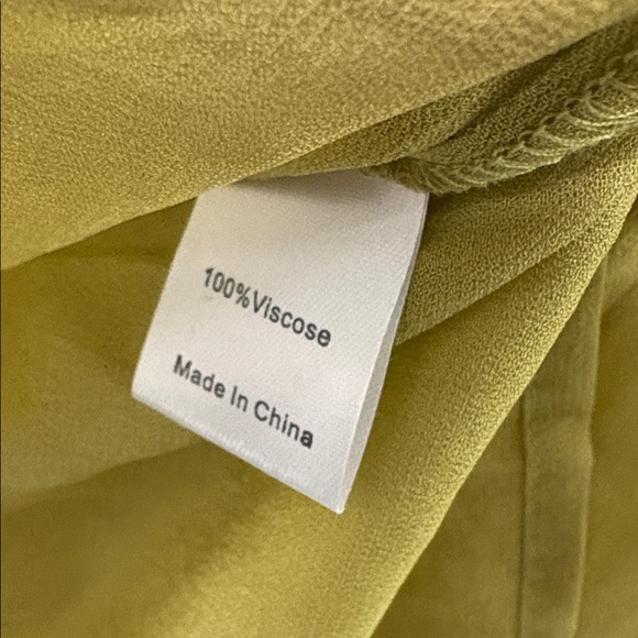 NWT Tuckernuck Chartreuse Natalia Blouse medium - Picture 12 of 12